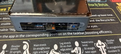 Intel nuc 8bek - 8bek, i3