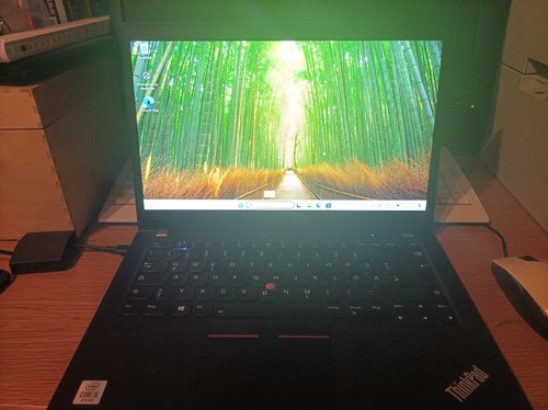 Lenovo thinkpad t490s - thinkpad,